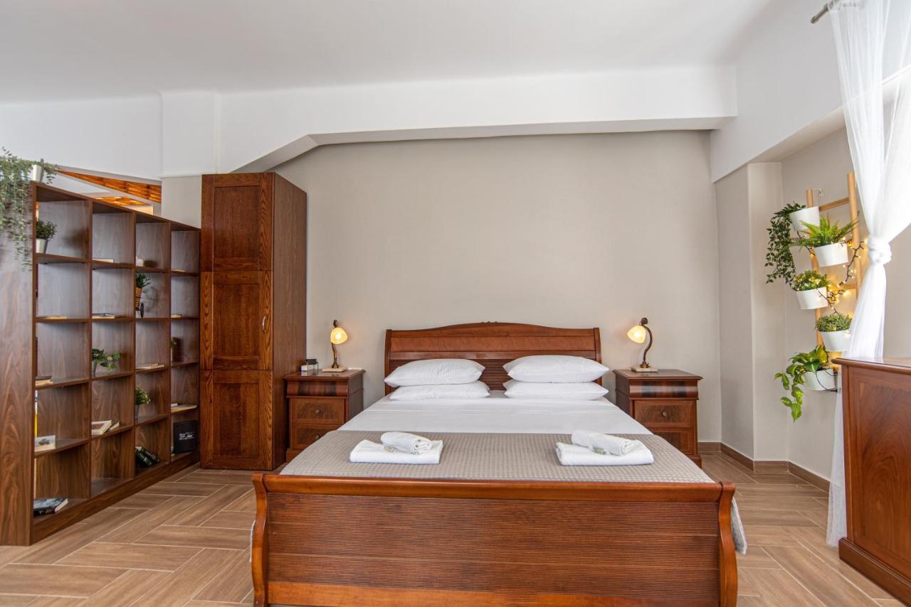 Central Calm Apartment Atene Esterno foto